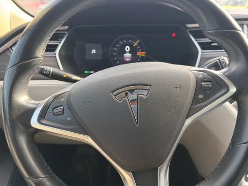 Used 2014 Tesla Model S 60 image 16