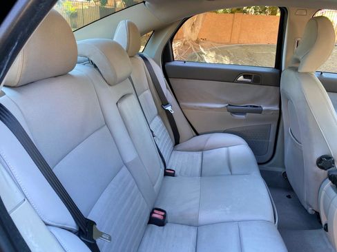 Used 2009 Volvo S40 2.4i image 37