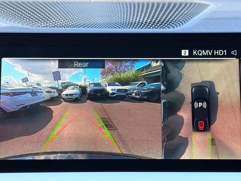 Used 2019 BMW 330i Sedan w/ M Sport Package image 24