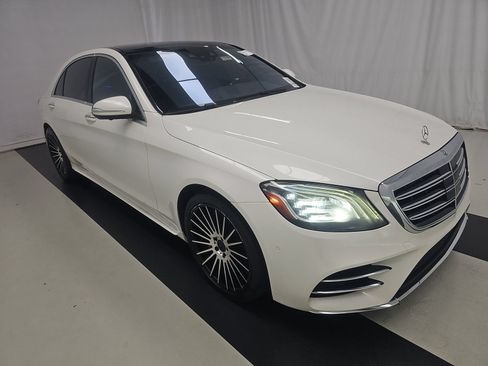 Used 2019 Mercedes-Benz S 560 4MATIC Sedan image 2
