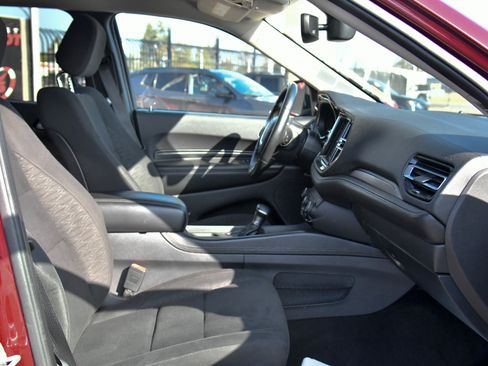 Used 2022 Dodge Durango SXT image 44