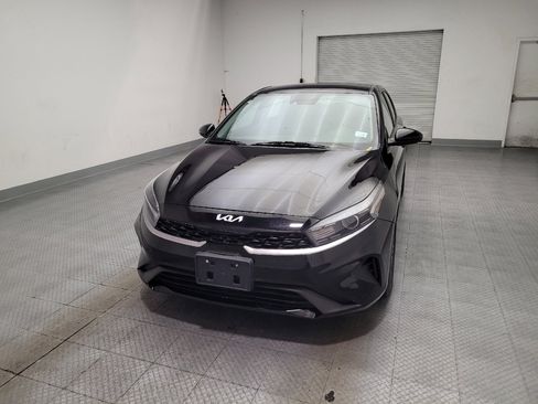 Used 2022 Kia Forte LXS FWD image 15