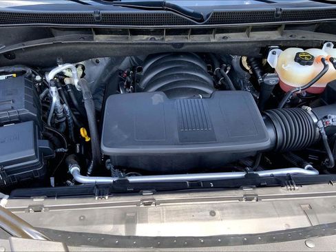 Used 2025 GMC Yukon Denali AWD/4WD image 30