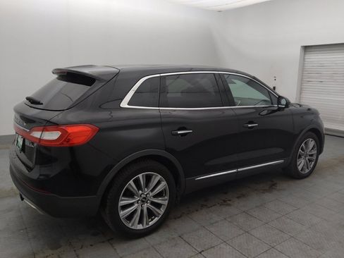 Used 2018 Lincoln MKX Reserve w/ Driver Assistance Package AWD/4WD image 10