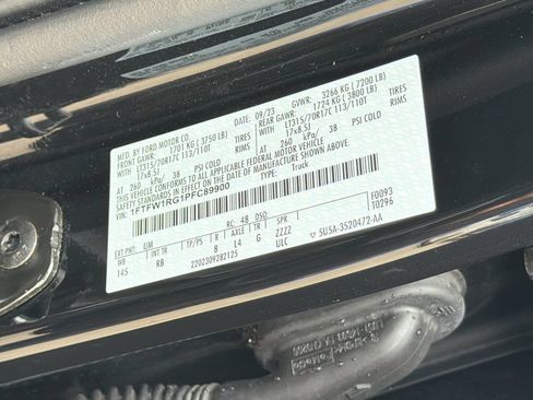 Used 2023 Ford F150 Raptor AWD/4WD image 36