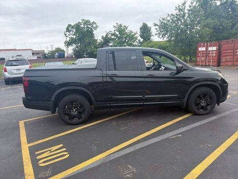 Used 2017 Honda Ridgeline Black Edition image 2
