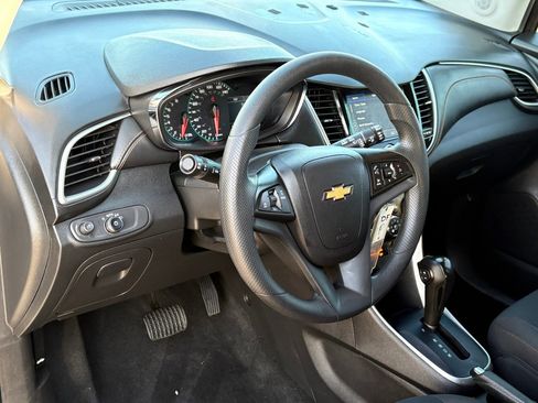 Used 2022 Chevrolet Trax LS w/ Tint and Cruise Package image 14