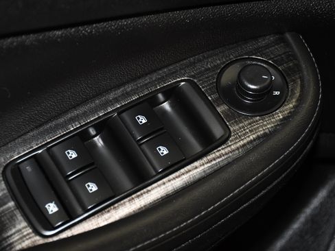 Used 2016 Chevrolet Malibu LTZ FWD image 32