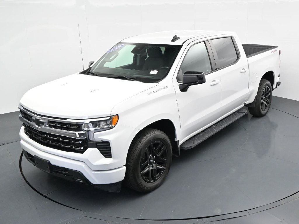Used 2025 Chevrolet Silverado 1500 RST w/ LPO, Liner Protection Package AWD/4WD image 17