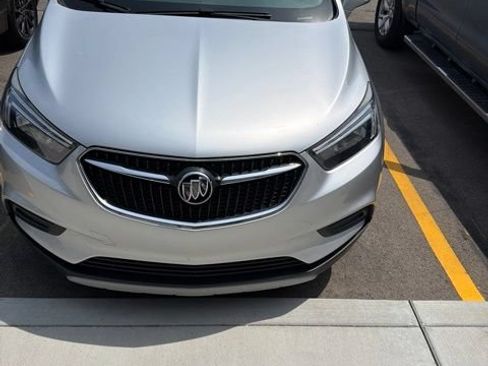Used 2019 Buick Encore Preferred AWD/4WD image 2