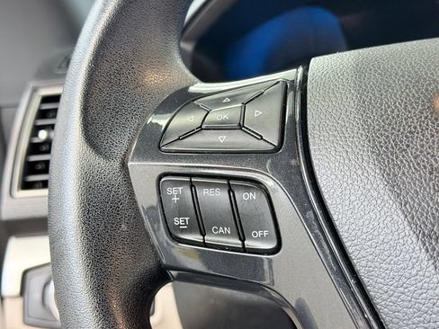 Used 2018 Ford Explorer FWD image 42