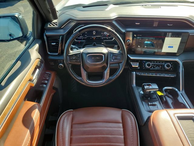 Used 2022 GMC Sierra 1500 Denali Ultimate AWD/4WD image 8