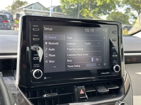 Used 2021 Toyota Corolla LE FWD image 16