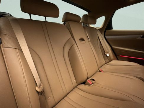 Certified 2025 Genesis G80 2.5T Advanced image 14