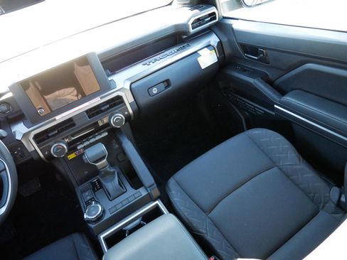 Certified 2025 Toyota Tacoma SR5 image 11