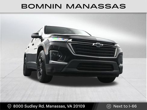 Used 2022 Chevrolet Traverse LS w/ Midnight/Sport Edition FWD image 32