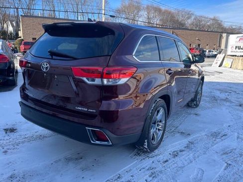 Used 2018 Toyota Highlander Limited Platinum AWD/4WD image 5