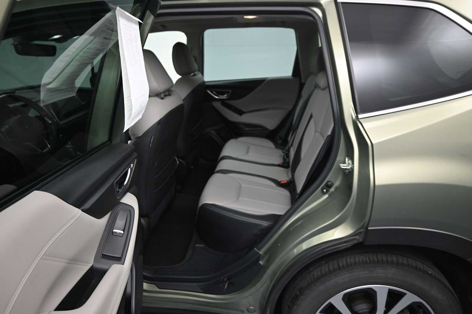 Used 2021 Subaru Forester Limited AWD/4WD image 8