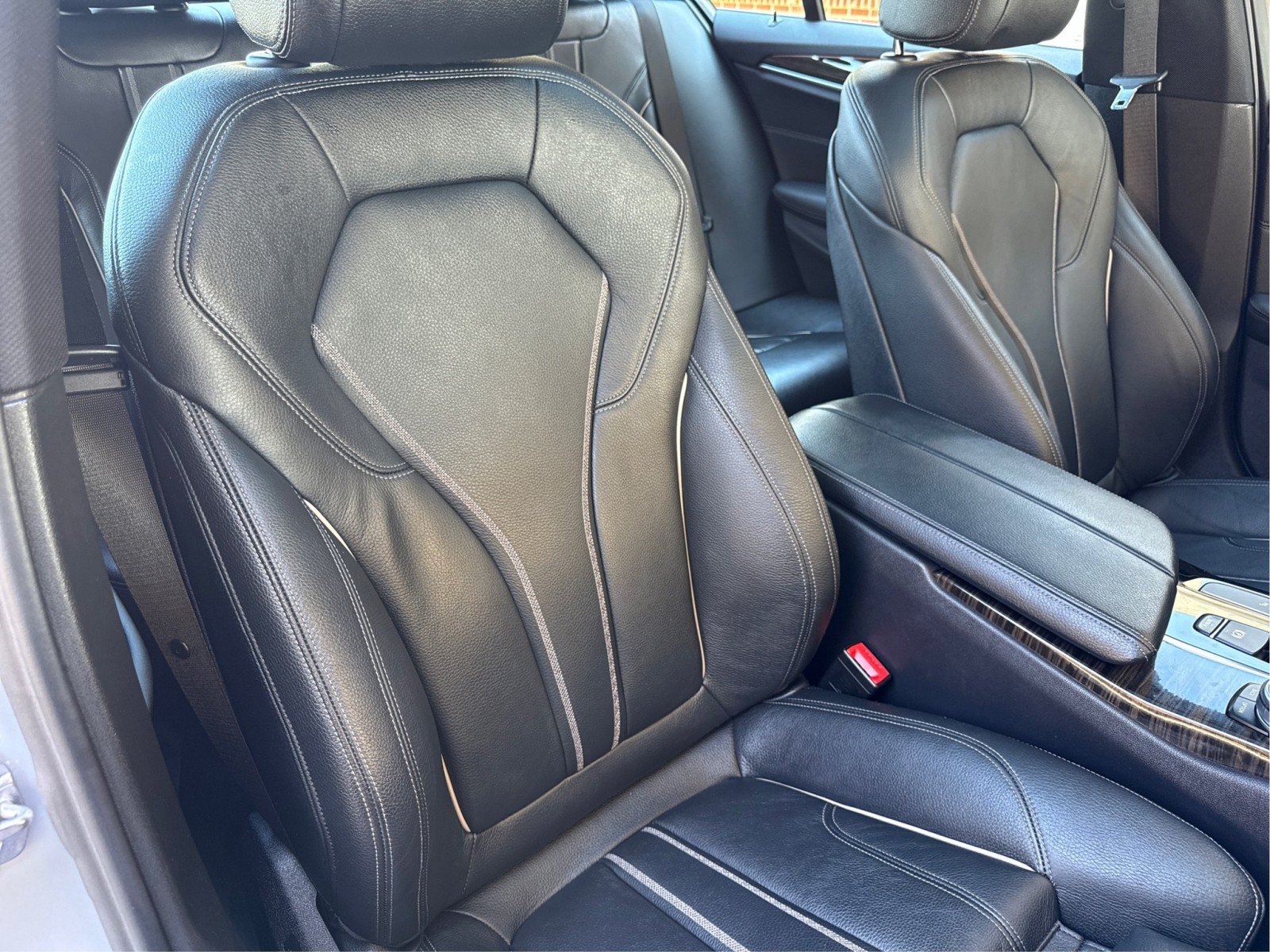 Used 2019 BMW 540i xDrive w/ Convenience Package AWD/4WD image 28