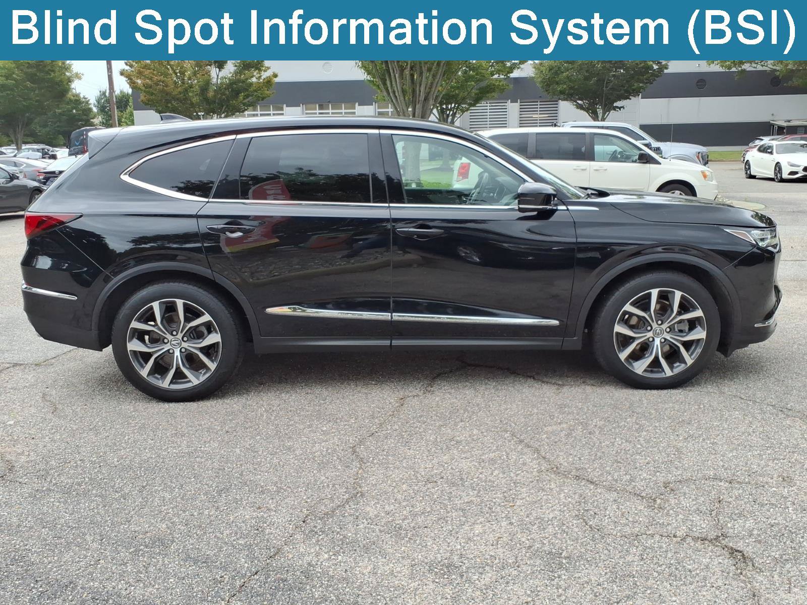 Used 2023 Acura MDX w/ Technology Package AWD/4WD image 7