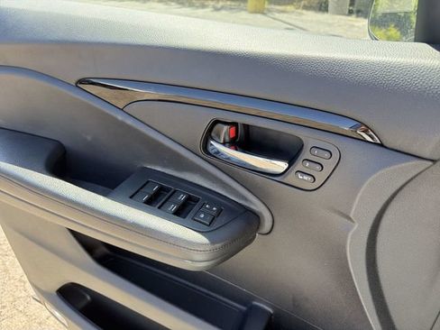 Used 2020 Honda Pilot Touring image 24