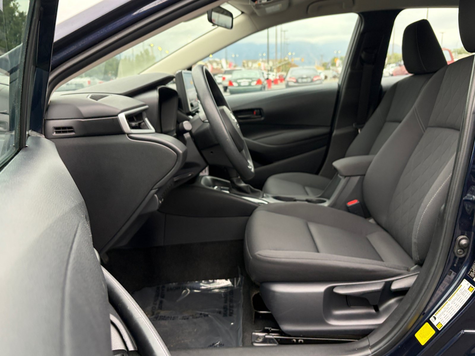 Used 2024 Toyota Corolla LE FWD image 11