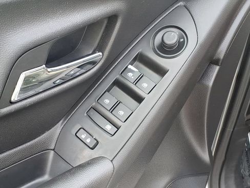 Used 2020 Chevrolet Trax LS w/ Tint and Cruise Package FWD image 20