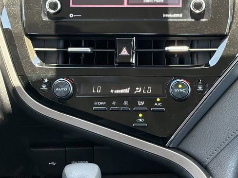 Certified 2023 Toyota Camry LE FWD image 30