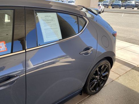 Certified 2025 MAZDA MAZDA3 Hatchback w/Premium Plus Pkg AWD/4WD image 64