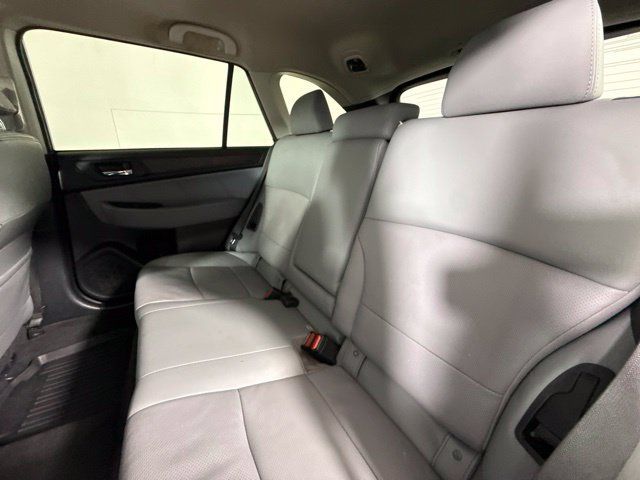 Used 2019 Subaru Outback 3.6R Limited AWD/4WD image 29