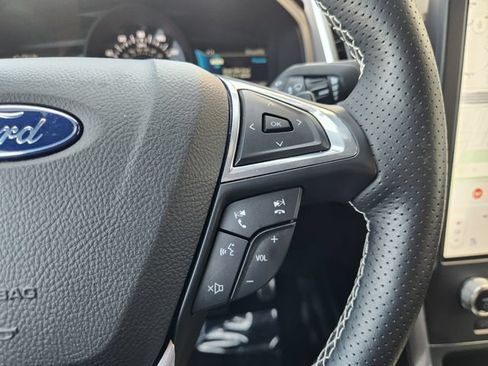 Used 2024 Ford Edge ST w/ Equipment Group 401A AWD/4WD image 32