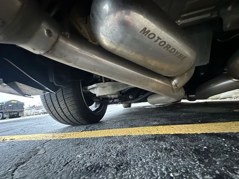 Used 2019 Nissan 370Z NISMO image 24