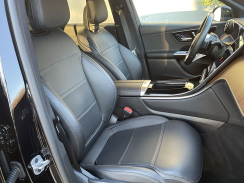 Certified 2025 Mercedes-Benz GLC 300 4MATIC image 48