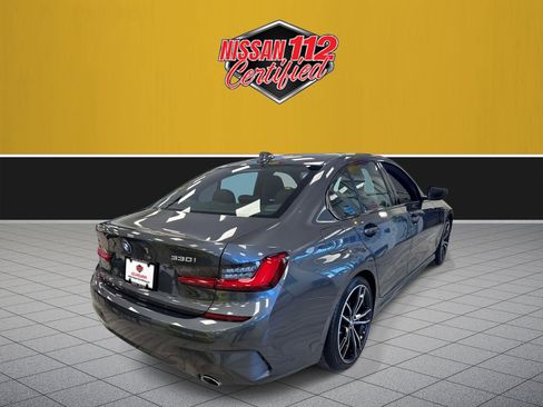 Used 2021 BMW 330i xDrive Sedan w/ M Sport Package AWD/4WD image 5