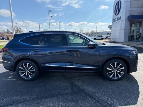 New 2026 Acura MDX w/ Technology Package AWD/4WD image 2