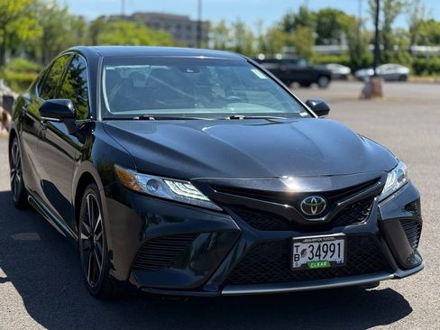 Used 2024 Toyota Camry SE AWD/4WD image 7