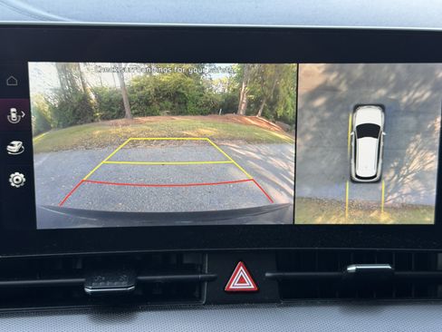 Used 2023 Kia Sportage SX image 10