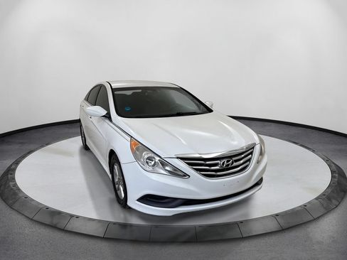 Used 2014 Hyundai Sonata GLS FWD image 3