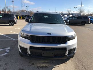 New 2025 Jeep Grand Cherokee L Altitude video 2
