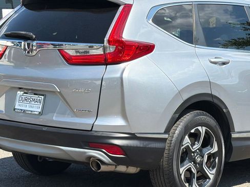 Used 2018 Honda CR-V Touring image 5