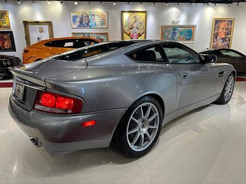 Used 2004 Aston Martin Vanquish RWD image 11