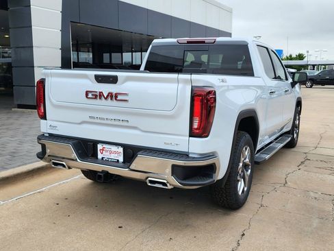 New 2026 GMC Sierra 1500 SLT w/ SLT Premium Plus Package AWD/4WD image 4
