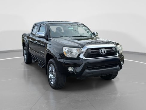 Used 2013 Toyota Tacoma PreRunner w/ Limited Pkg image 3