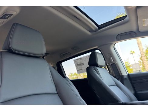 Used 2026 Honda Odyssey EX-L image 20