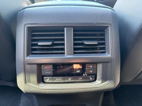 Used 2021 Volkswagen Atlas SEL Premium AWD/4WD image 41