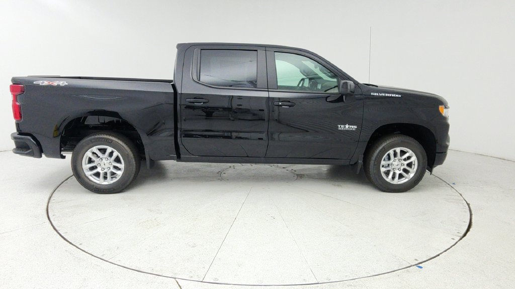 New 2026 Chevrolet Silverado 1500 RST AWD/4WD image 8