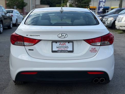 Used 2013 Hyundai Elantra FWD image 6