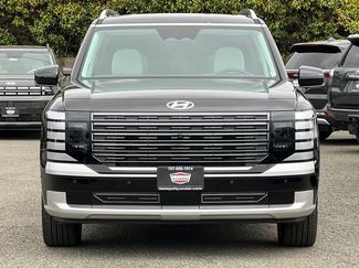 New 2026 Hyundai Palisade Calligraphy video 3