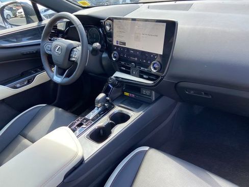Used 2023 Lexus NX 350 AWD image 26