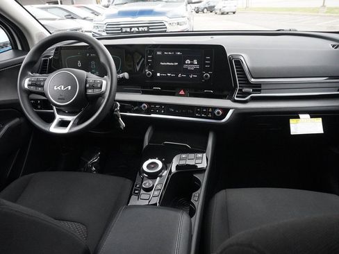 Used 2023 Kia Sportage LX image 36